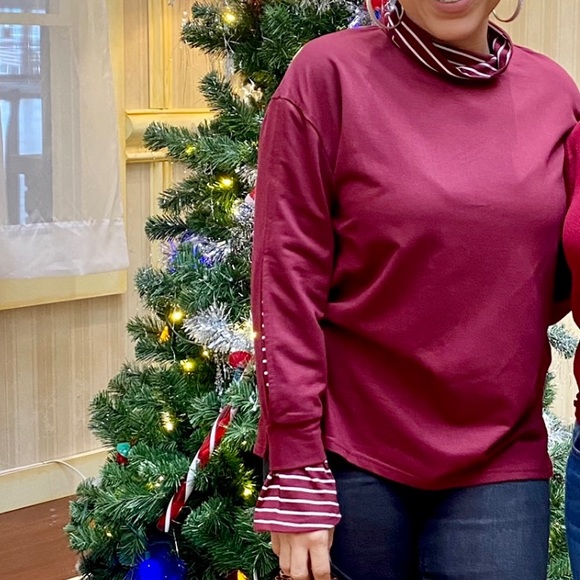 Burgundy Long bell sleeve mock neck knit tunic top - Picture 6 of 11